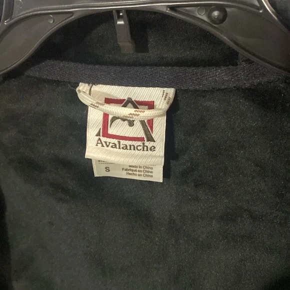 NWT Avalanche Women’s Lined Hooded Black Soft Shell Jacket Size S Fits Like XS - Picture 4 of 15